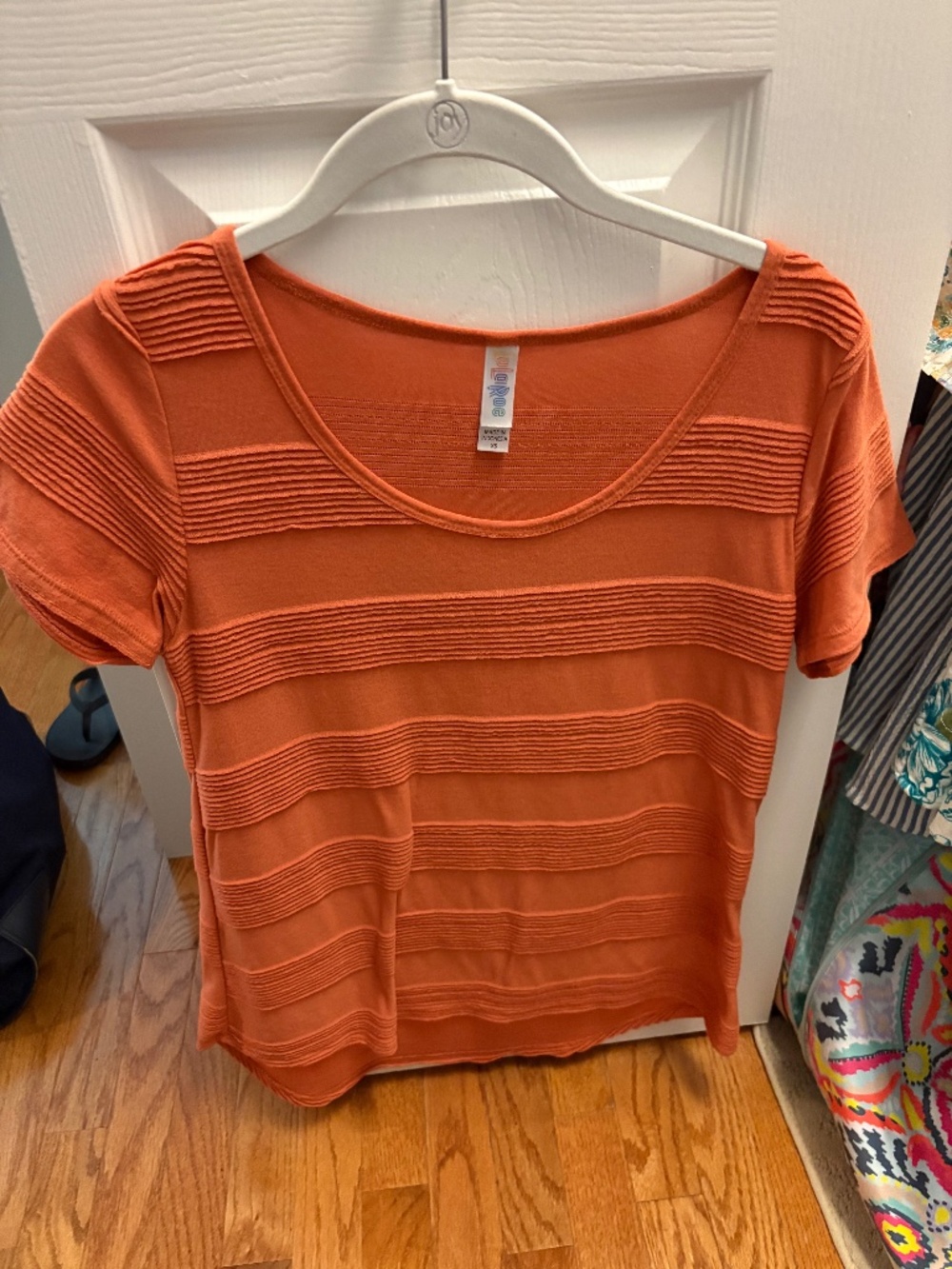 Lularoe orange XS shirt Like new
